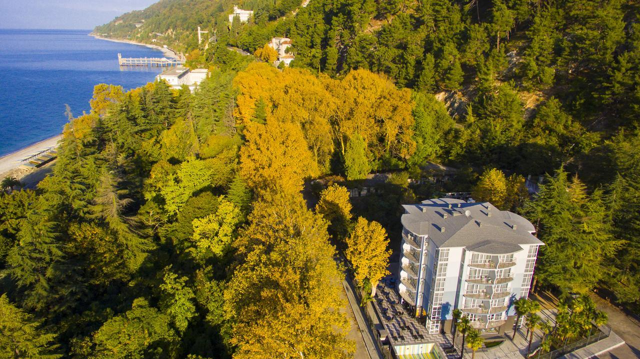 Отель  Sunrise Garden 3* Гагра Экстерьер фото