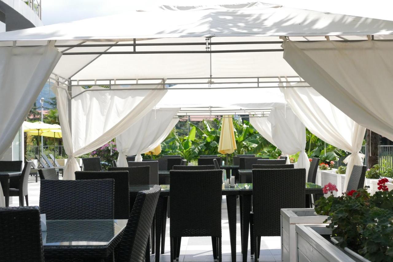 Отель  Sunrise Garden 3* Гагра Экстерьер фото